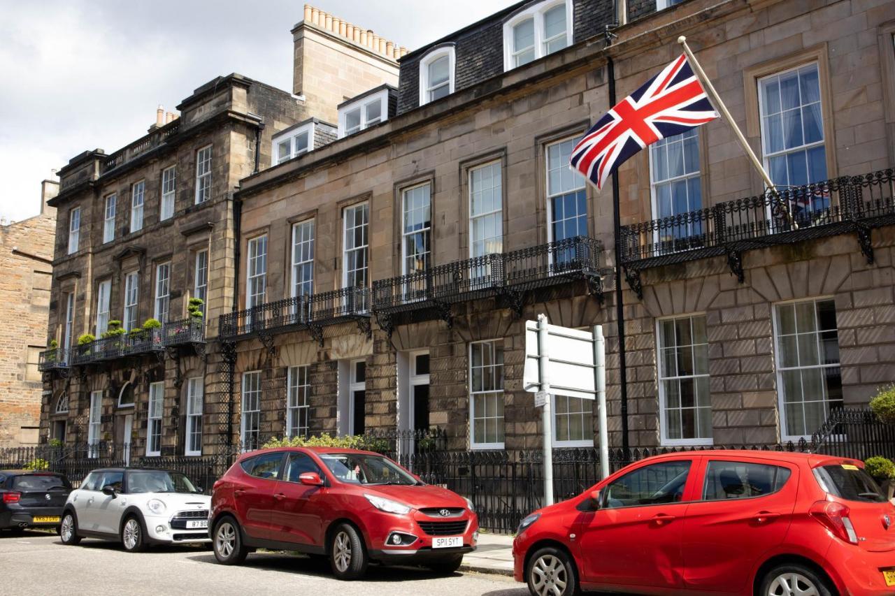 Elegant & Sunny 2bd Basement Stay, Edinburgh! Apartment EDI